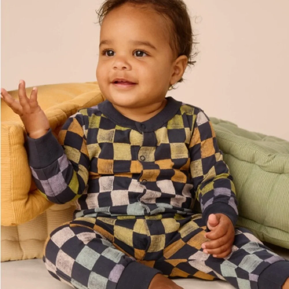 Tea Collection Long Sleeve Romper One-Piece Checkerboard Pattern 9-12 months